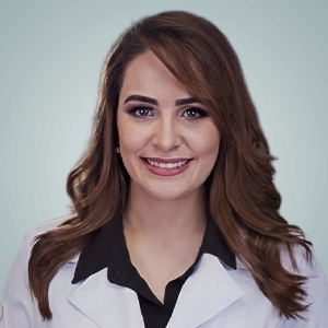 Dra. Gabriela Ramos Oliveira Silveira